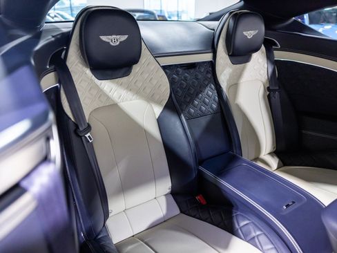 Used 2020 Bentley Continental GT AWD/4WD image 30