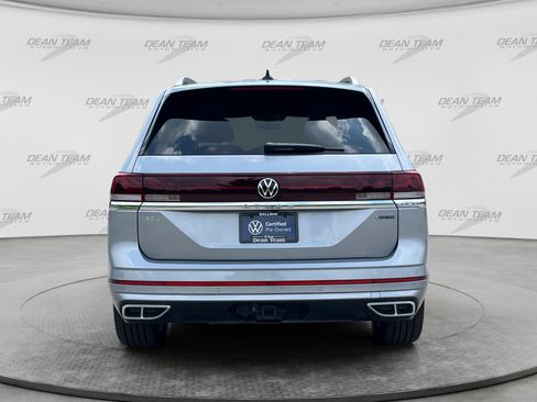 Certified 2026 Volkswagen Atlas SEL Premium R-Line AWD/4WD image 6