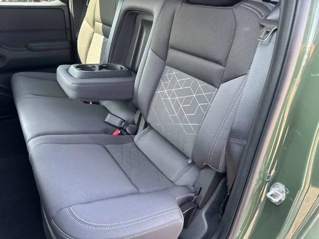 Certified 2025 Nissan Frontier SV w/ SV Convenience Package RWD image 21
