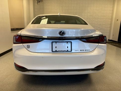 Used 2021 Lexus ES 250 w/ Premium Package AWD/4WD image 47