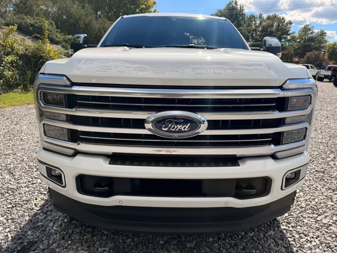 Used 2026 Ford F350 Platinum w/ Platinum Plus Package AWD/4WD image 2