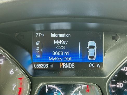 Used 2018 Ford Escape SE FWD image 18