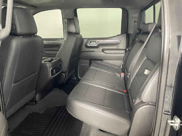 Certified 2023 Chevrolet Silverado 1500 LTZ w/ LTZ Premium Package AWD/4WD image 17