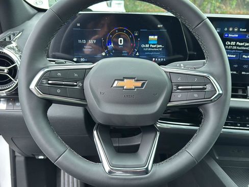 New 2026 Chevrolet Equinox LT w/ Convenience Package II image 17