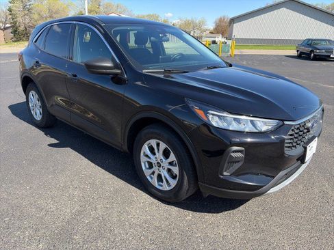 Used 2023 Ford Escape Active AWD/4WD image 7