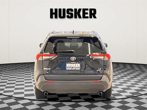 Used 2025 Toyota RAV4 LE image 8