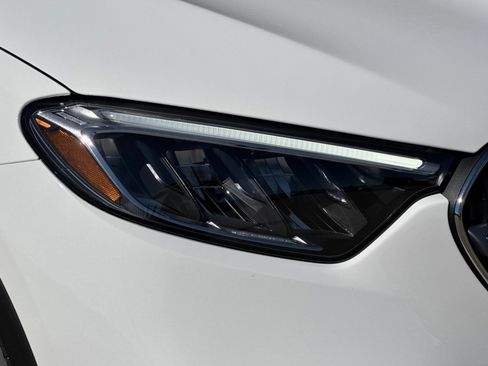 New 2026 Mercedes-Benz GLC 350e 350e image 10