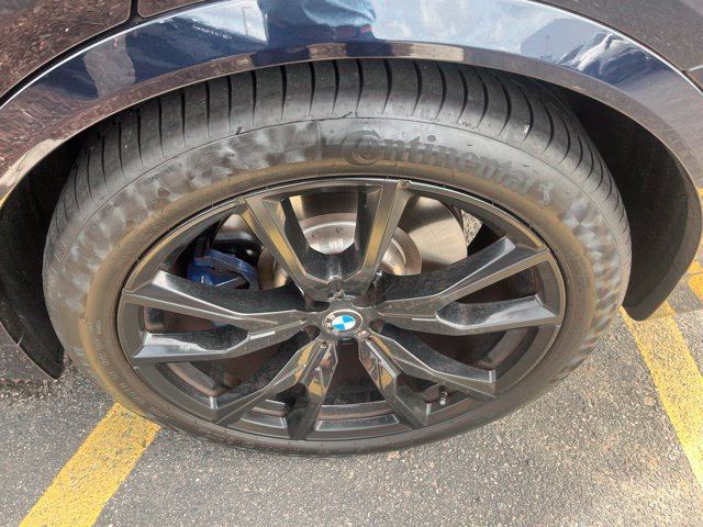 Used 2022 BMW X7 M50i w/ Dynamic Handling Package AWD/4WD image 8