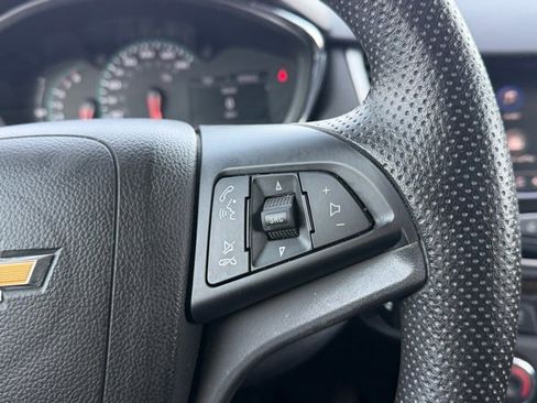 Used 2021 Chevrolet Trax LS w/ Tint and Cruise Package image 33