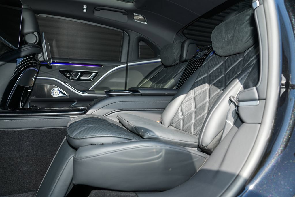 Used 2022 Mercedes-Benz Maybach S 580 4MATIC image 29