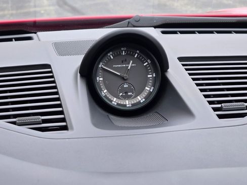 Used 2024 Porsche 911 Carrera 4 GTS image 22
