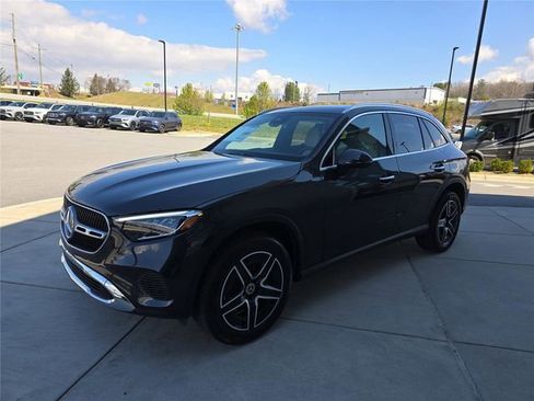 New 2026 Mercedes-Benz GLC 300 4MATIC image 8