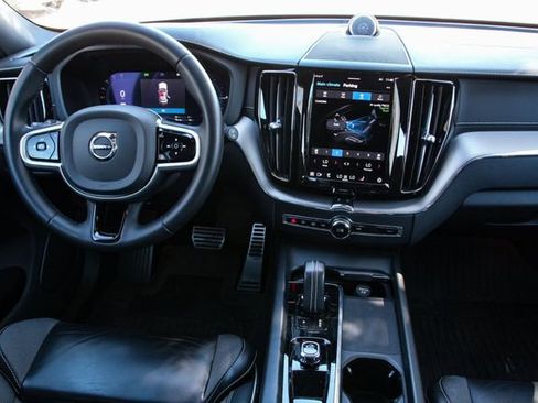 Used 2022 Volvo XC60 T8 Polestar w/ Protection Package Premier image 29