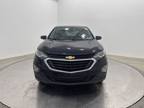 Used 2021 Chevrolet Equinox LT AWD/4WD image 2