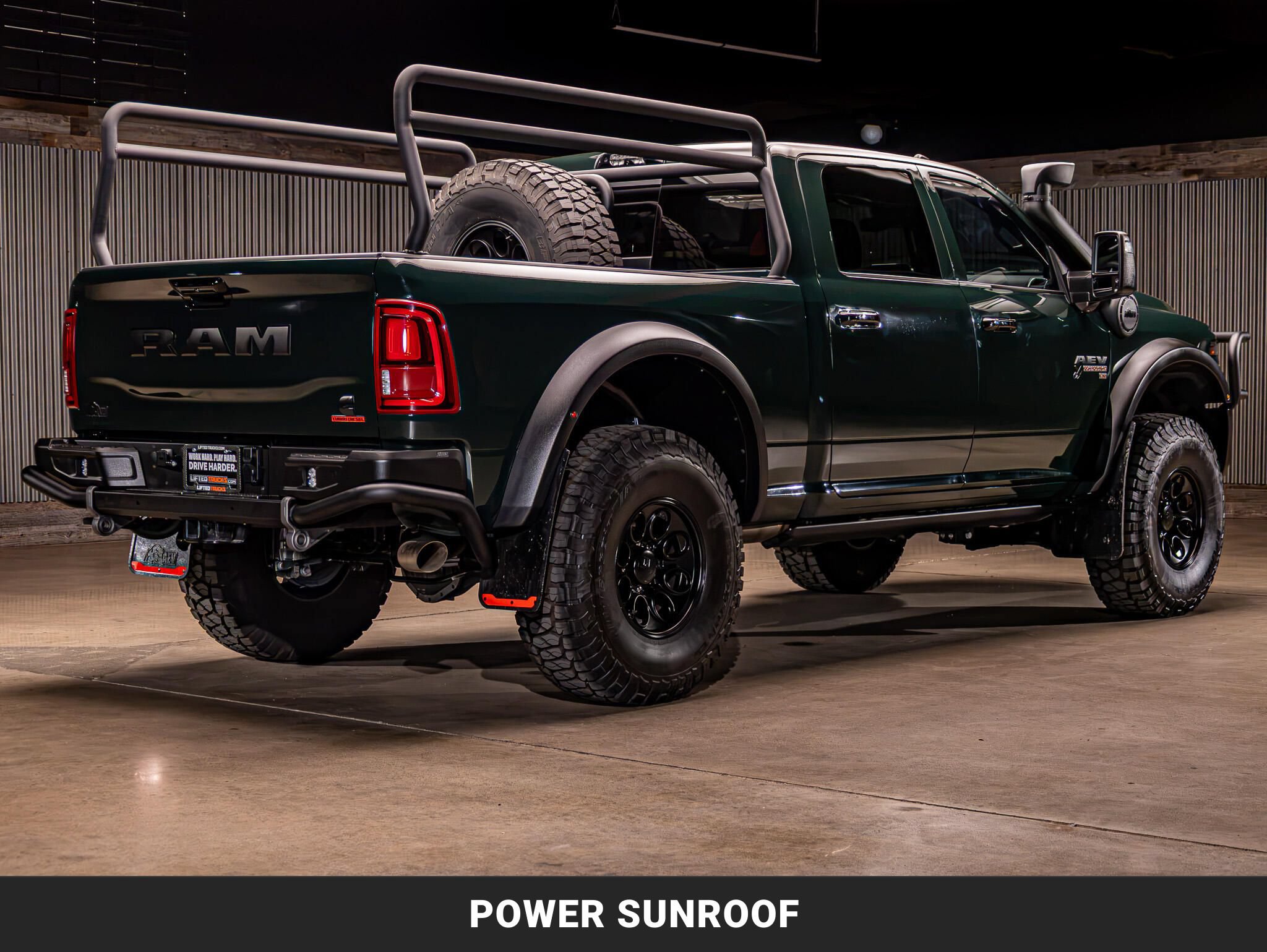 Used 2025 RAM 2500 Laramie AWD/4WD image 9