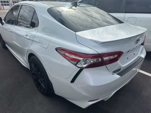 Used 2018 Toyota Camry XSE w/ Driver Assist Package image 3