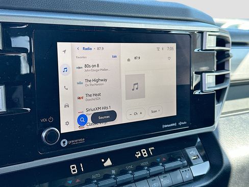 Used 2024 Toyota Tundra SR5 w/ SR5 Premium Package image 21