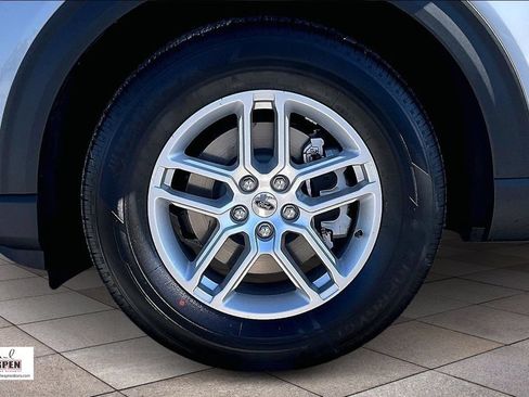 New 2026 Ford Explorer Active w/ Active Comfort Package RWD image 11