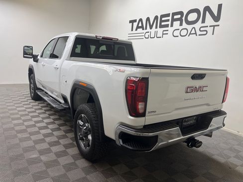 New 2025 GMC Sierra 2500 SLE w/ SLE Value Package; image 3