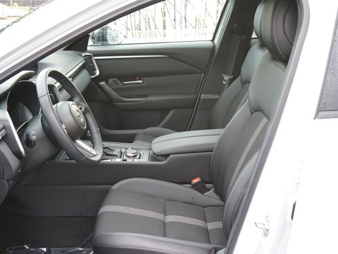 Certified 2025 MAZDA CX-50 2.5 Hybrid w/ Weather Package image 18