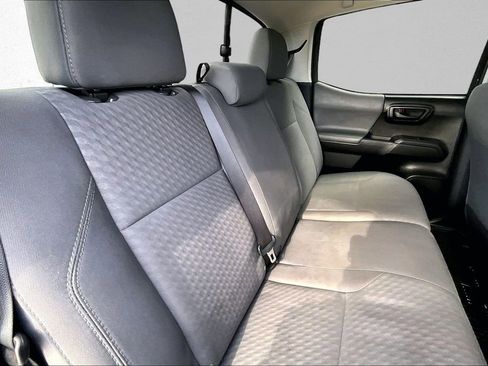 Certified 2020 Toyota Tacoma SR w/ SR Convenience Package image 24