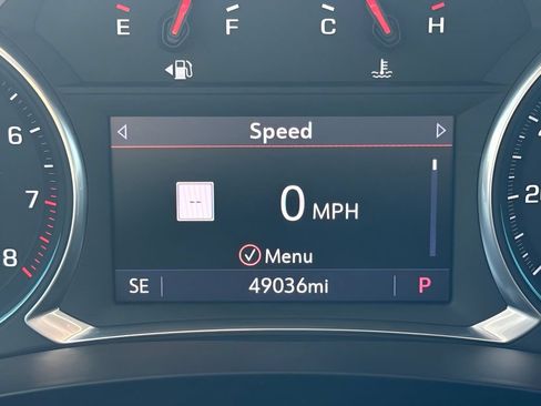 Used 2021 Chevrolet Traverse High Country FWD image 17