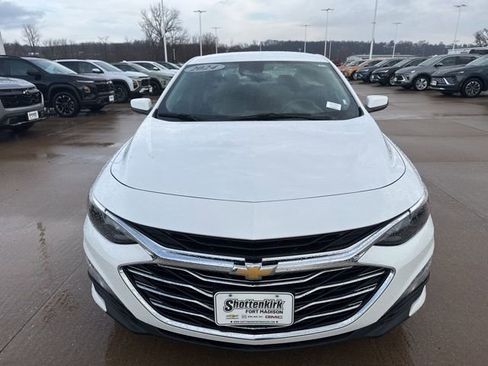 Used 2024 Chevrolet Malibu LT image 8