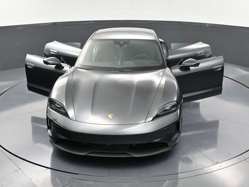 New 2025 Porsche Taycan 4S image 36