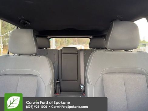Used 2024 Jeep Grand Cherokee Laredo w/ Trailer Tow Package AWD/4WD image 32