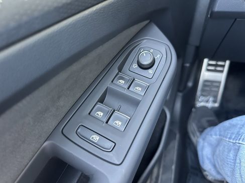 Used 2024 Volkswagen GTI S image 30