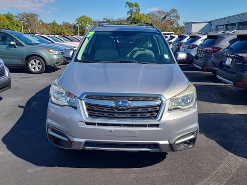Used 2017 Subaru Forester 2.5i Premium w/ All-Weather Package image 8