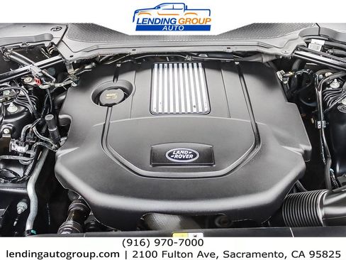Used 2019 Land Rover Range Rover HSE image 25