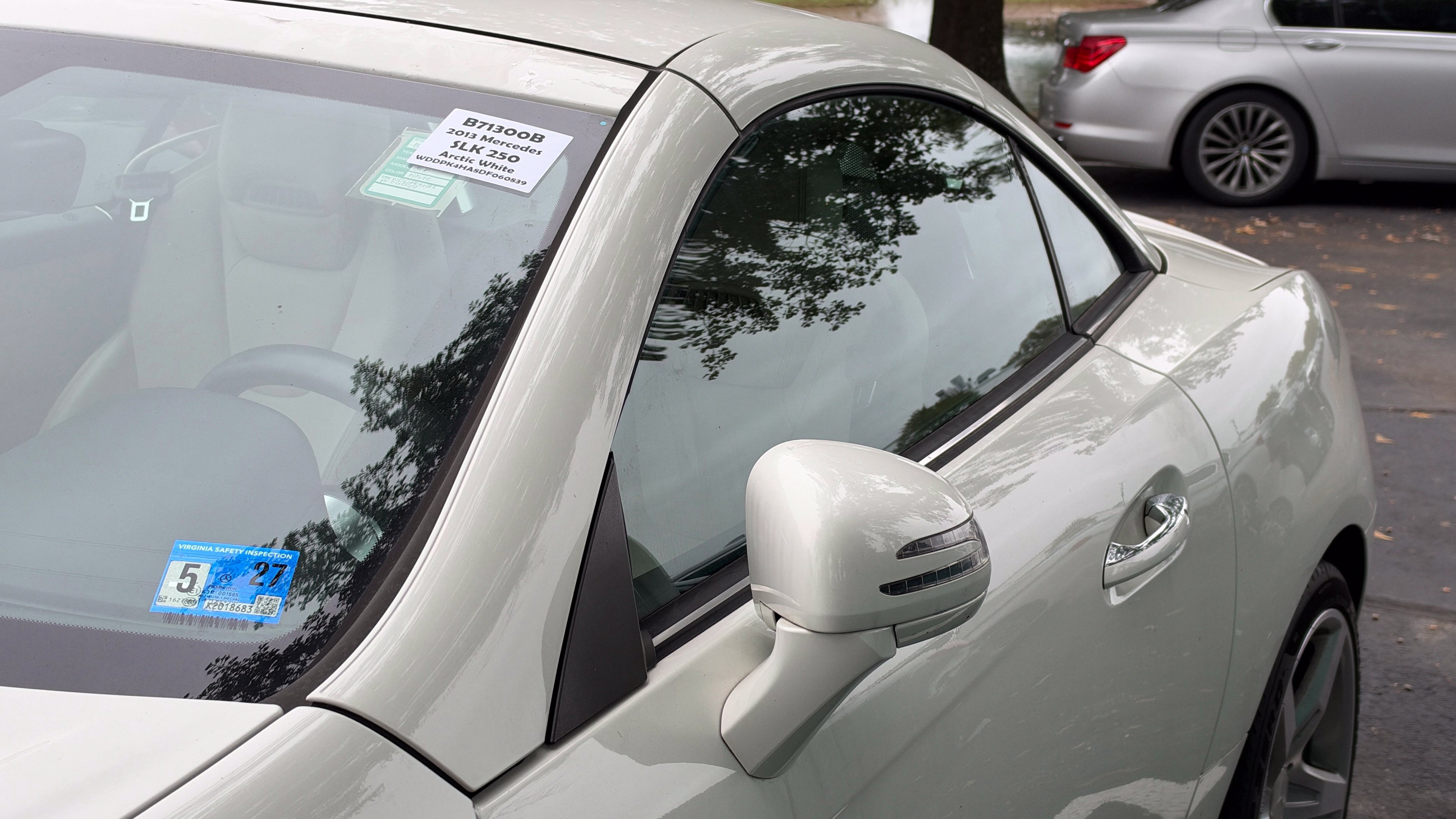 Used 2013 Mercedes-Benz SLK 250 image 12