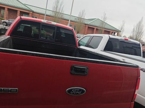 Used 2004 Ford F150 XLT image 3