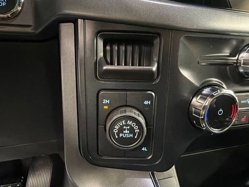 New 2026 Ford F150 XLT w/ Equipment Group 302A MID AWD/4WD image 18
