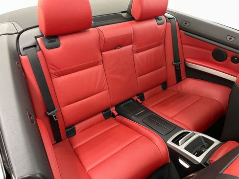 Used 2009 BMW 335i Convertible image 37