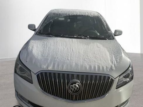 Used 2014 Buick LaCrosse Leather w/ Driver Confidence Package image 11