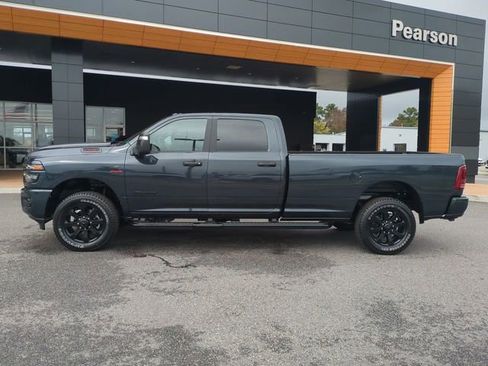 New 2026 RAM 2500 Big Horn AWD/4WD image 7