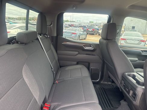 Used 2025 Chevrolet Silverado 1500 LT w/ Texas Edition Plus RWD image 30