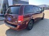 Used 2019 Dodge Grand Caravan GT image 3