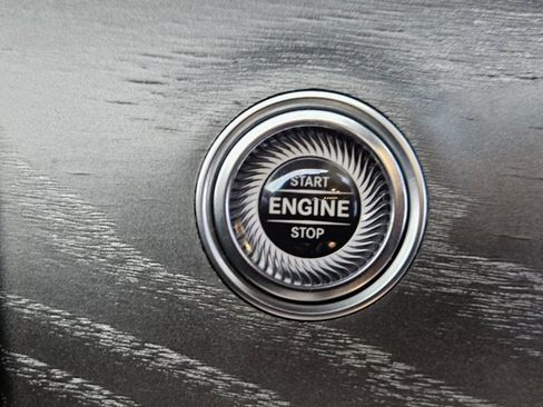 Certified 2021 Mercedes-Benz AMG GT 43 image 38