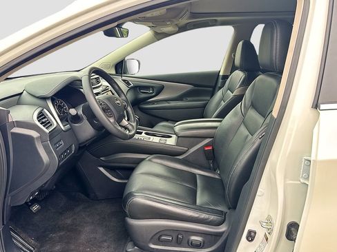 Used 2024 Nissan Murano SL image 12