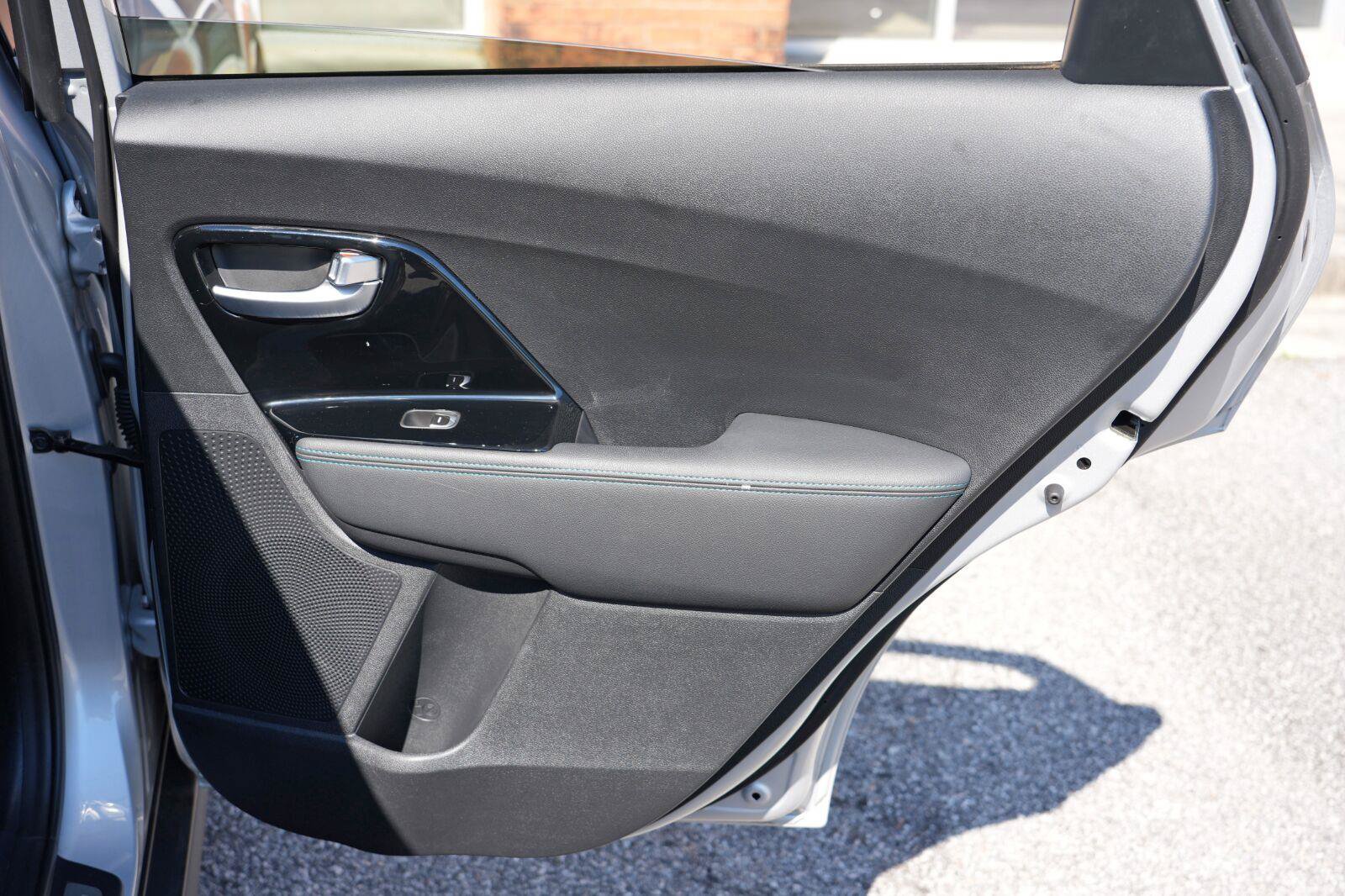 Used 2019 Kia Niro EX Premium FWD image 47