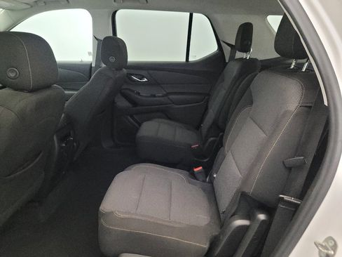 Used 2018 Chevrolet Traverse LT AWD/4WD image 18