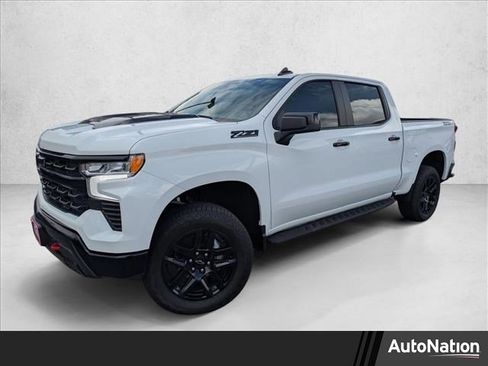 Used 2026 Chevrolet Silverado 1500 LT Trail Boss w/ Convenience Package II AWD/4WD image 1