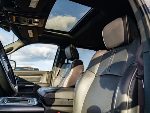 Used 2017 RAM 1500 Limited image 16