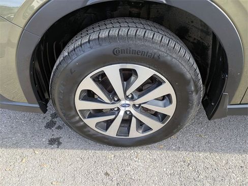 Used 2021 Subaru Outback Premium image 25