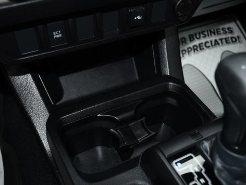 Used 2021 Toyota Tacoma SR5 image 36