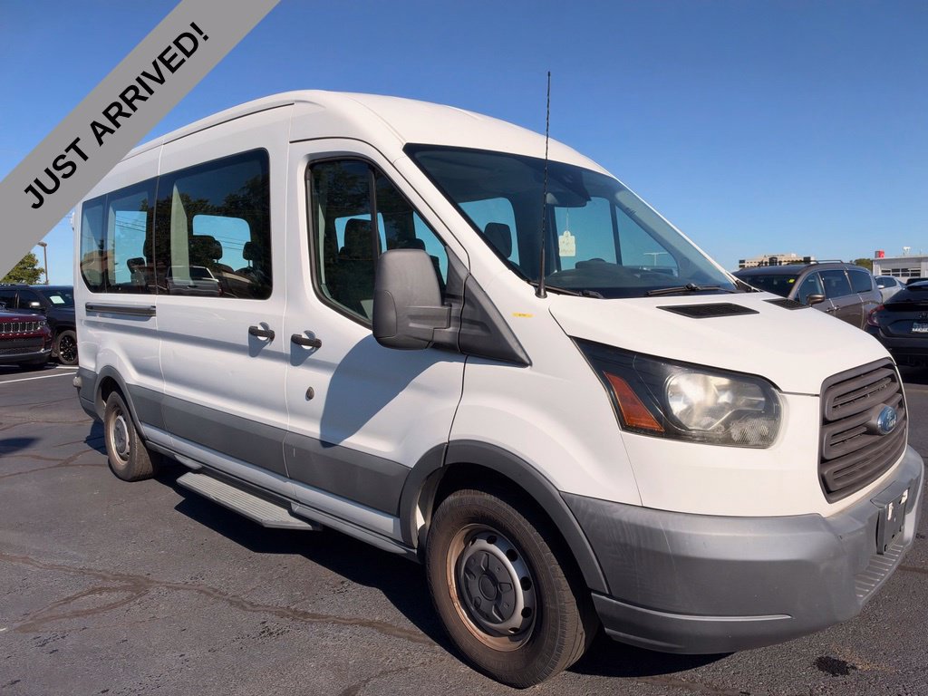 Used 2017 Ford Transit 350 XL RWD image 3