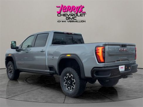 New 2026 GMC Sierra 2500 AT4X image 3